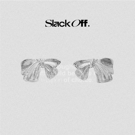 Silver bow earrings