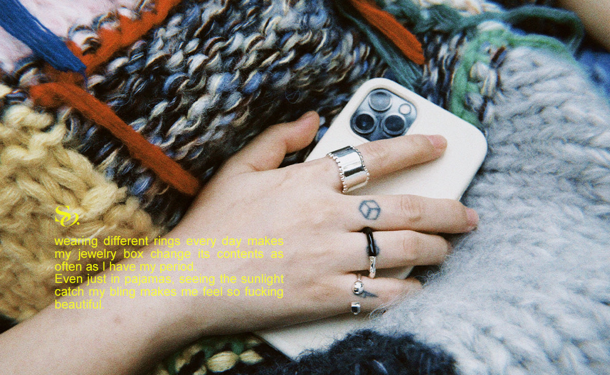 Lace News Ring